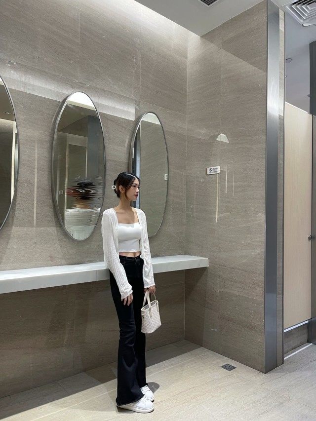 身材很好,上门兼职